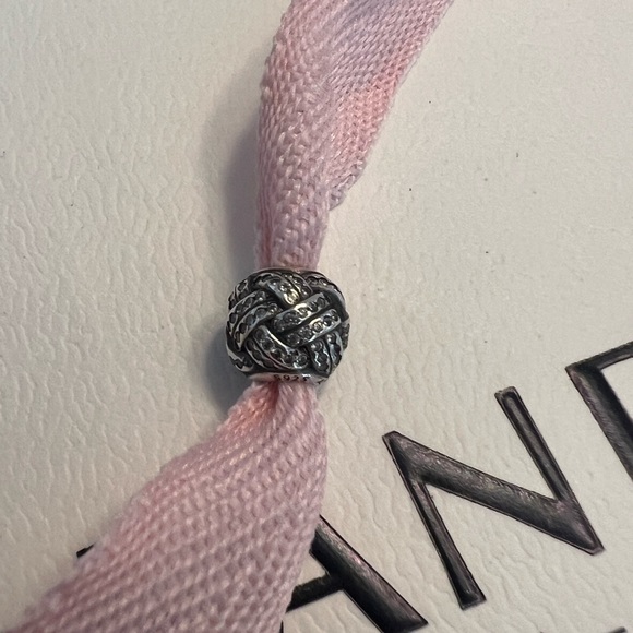 PANDORA Charm “Knot of Love” S925 - Picture 7 of 12